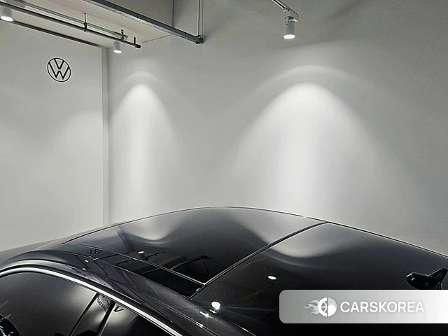 Volkswagen Arteon 2023 Серый из Кореи, фото 2