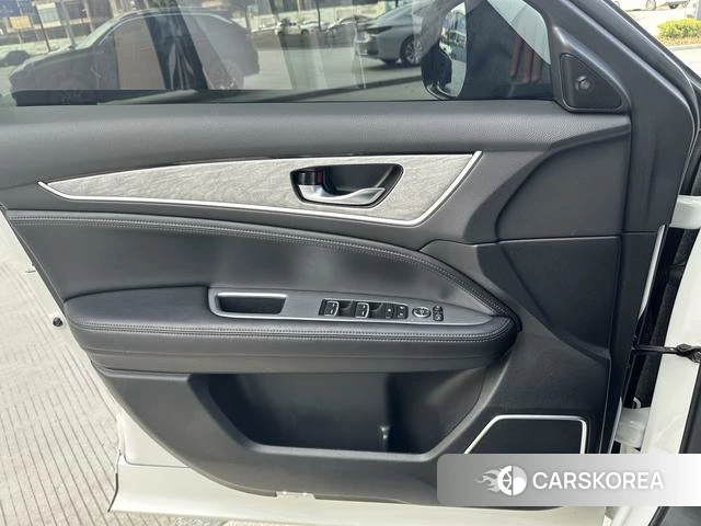 Honda Crown Road 2024 Белый из Китая, фото 2