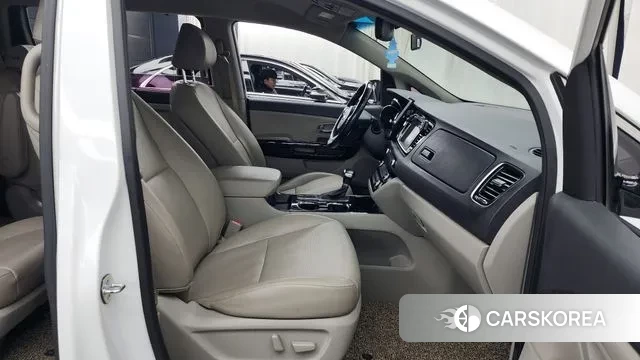 Kia The New Carnival 2018 Белый из Кореи, фото 2