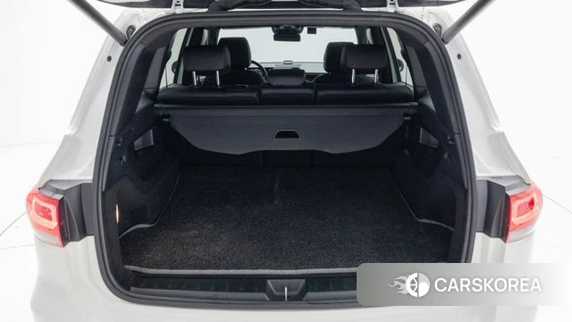 Mercedes-Benz GLB-Class X247 2023 Белый из Кореи, фото 2
