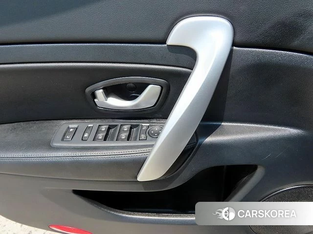 Renault Korea (Samsung) SM5 Nova 2018 Серебряный из Кореи, фото 2