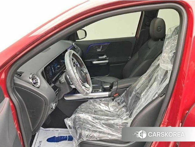 Mercedes-Benz GLA - Class H247 2020 Красный из Кореи, фото 2
