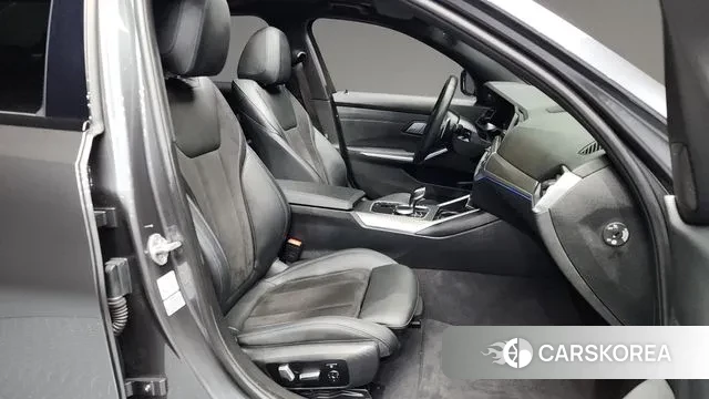 BMW 3 Series (G20) 2020 Серый из Кореи, фото 2