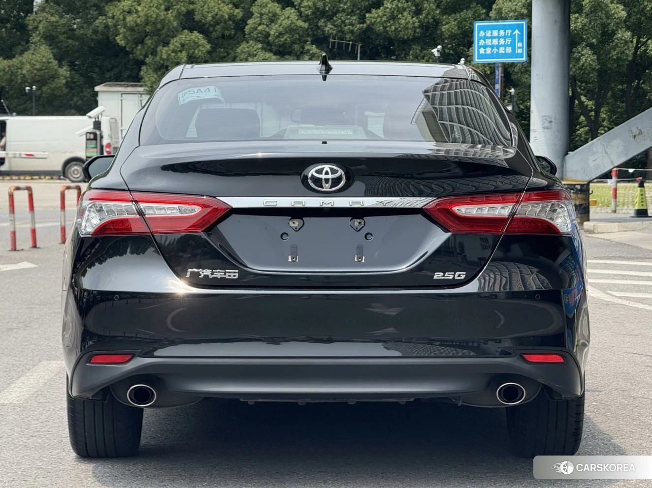 Toyota Camry 2021 Черный из Китая, фото 2