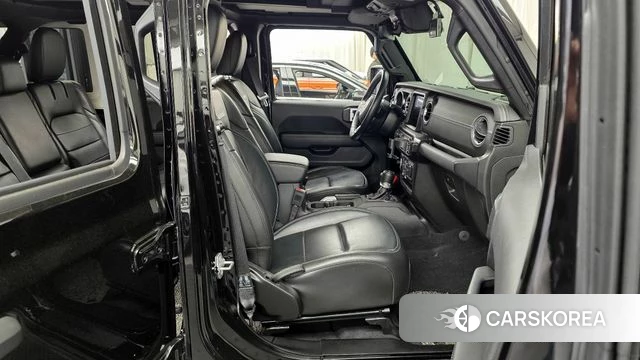 Jeep Wrangler (JL) 2021 Черный из Кореи, фото 2