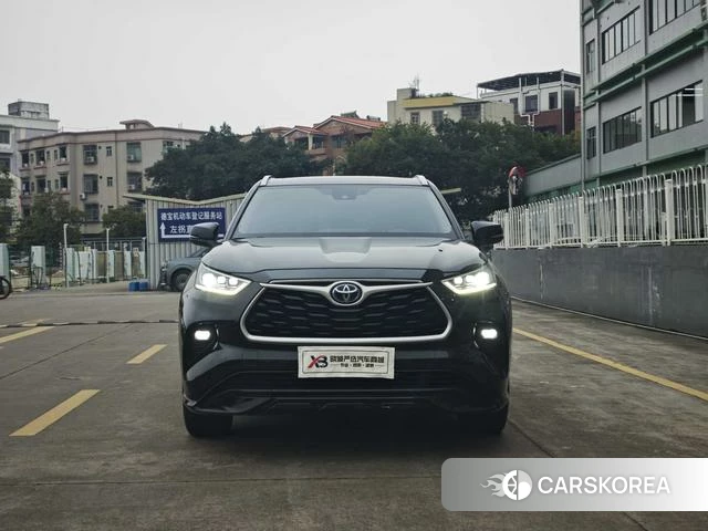 Toyota Highlander 2023 Черный из Китая, фото 2