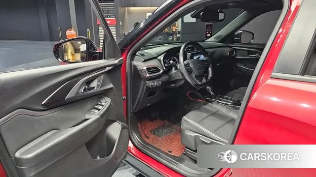 Chevrolet (GM Daewoo) Trailblazer 2020 Красный из Кореи, фото 2