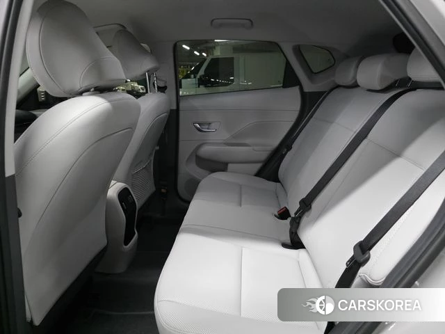 Hyundai Kona (SX2) 2024 Серебристо-серый из Кореи, фото 2