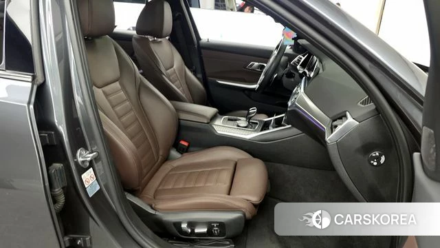 BMW 3 Series (G20) 2019 Серый из Кореи, фото 2
