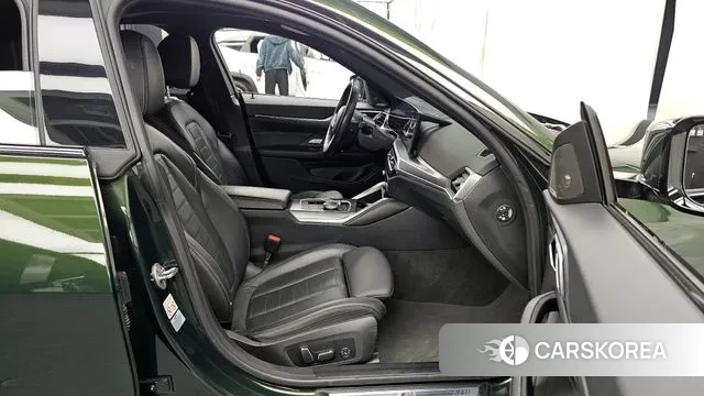 BMW i4 2024 Темно-зеленый из Кореи, фото 2