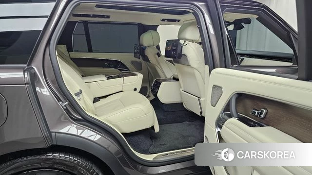 Land Rover Range Rover 5th Generation 2023 Серый из Кореи, фото 2