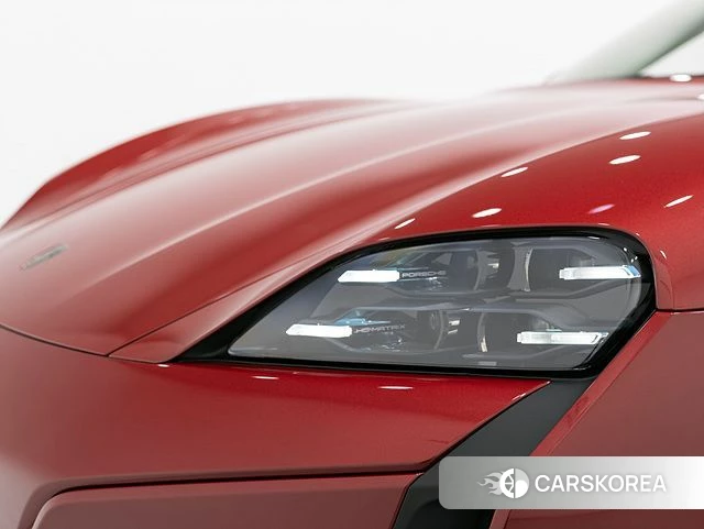 Porsche Taycan 2025 Красный из Кореи, фото 2