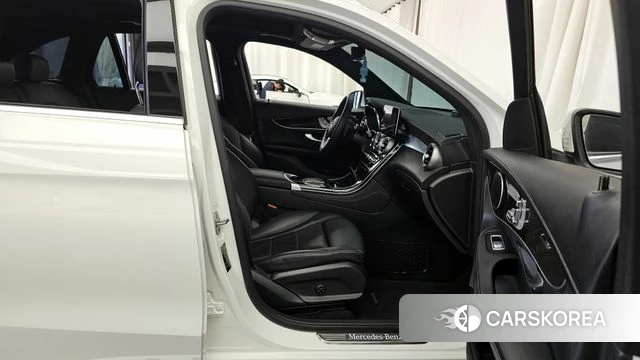 Mercedes-Benz GLC-Class X253 2020 Белый из Кореи, фото 2