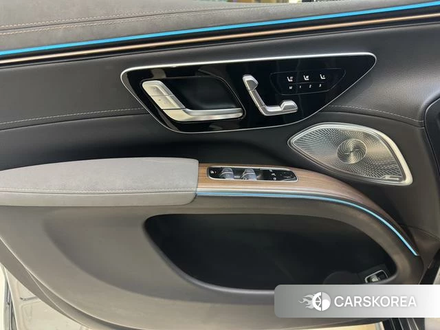 Mercedes-Benz EQS SUV 2023 Темно-серый из Китая, фото 2