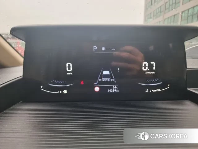 Hyundai Staria 2023 Белый из Кореи, фото 2