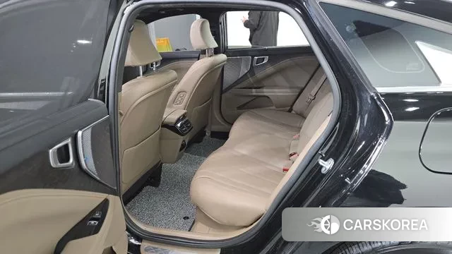 Kia K8 Hybrid 2021 Черный из Кореи, фото 2