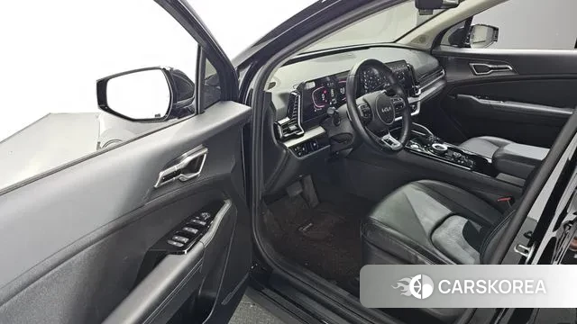 Kia Sportage 5th Generation 2021 Черный из Кореи, фото 2