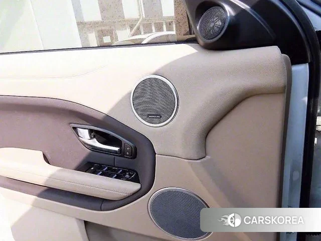Land Rover Range Rover Evoque 2018 Белый из Кореи, фото 2