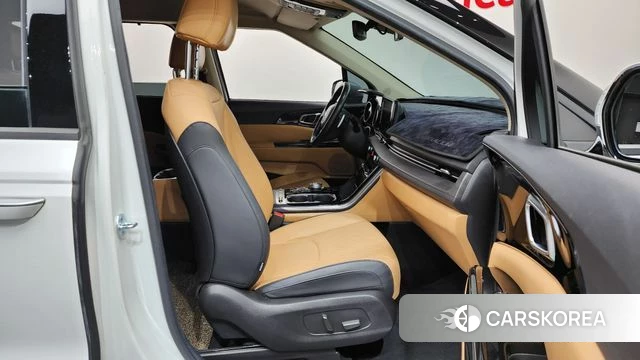 Kia Carnival 4th generation 2021 Белый из Кореи, фото 2