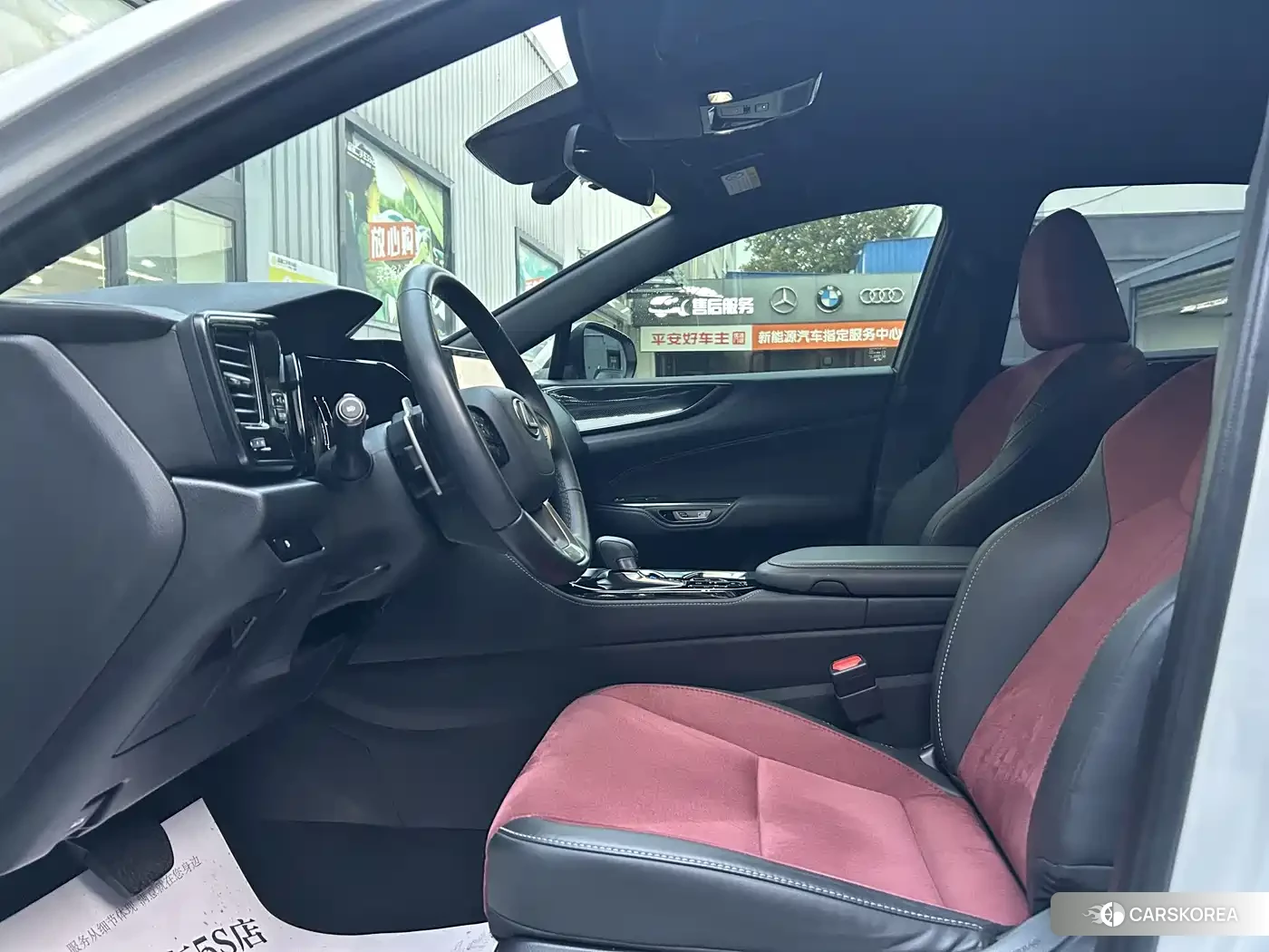 Lexus NX 2024 Белый из Китая, фото 3
