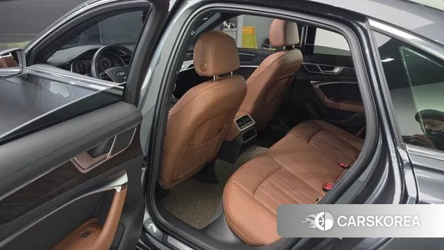 Audi A6 (C8) 2020 Серый из Кореи, фото 2