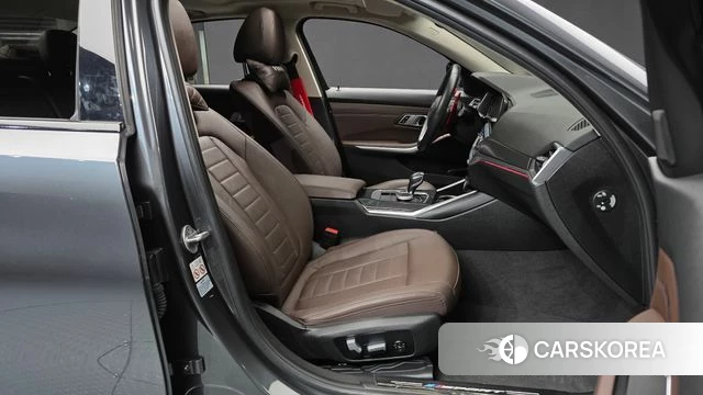 BMW 3 Series (G20) 2020 Серый из Кореи, фото 2