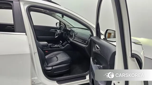 Kia Sportage 5th Generation 2021 Белый из Кореи, фото 2