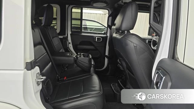 Jeep Wrangler (JL) 2018 Белый из Кореи, фото 2