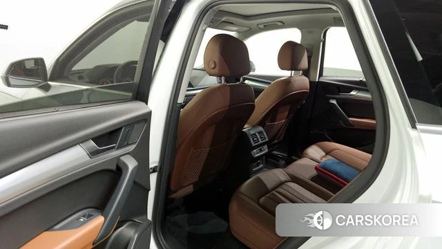 Audi Q5 (FY) 2022 Белый из Кореи, фото 2