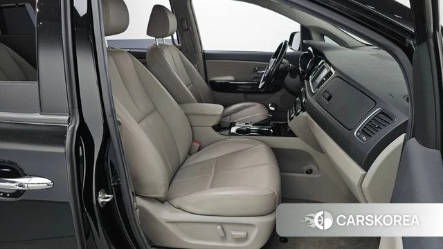 Kia The New Carnival 2019 Черный из Кореи, фото 2