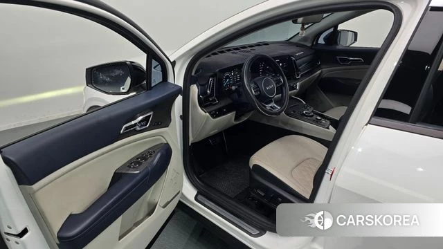 Kia Sportage 5th Generation 2021 Белый из Кореи, фото 2