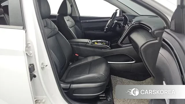 Hyundai Tucson Hybrid (NX4) 2021 Белый из Кореи, фото 2