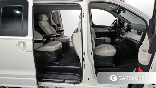 Hyundai The New Grand Starex 2018 Белый из Кореи, фото 2