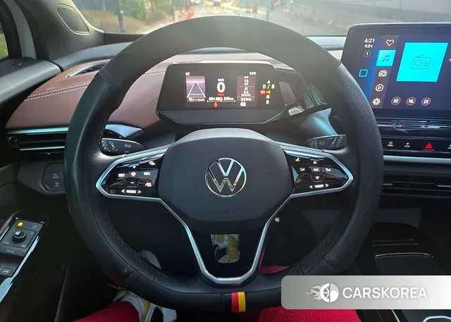 Volkswagen ID.4 2023 Белый из Кореи, фото 2