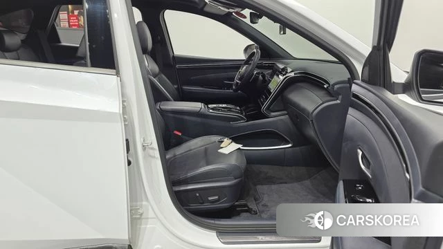 Hyundai Tucson (NX4) 2021 Белый из Кореи, фото 2