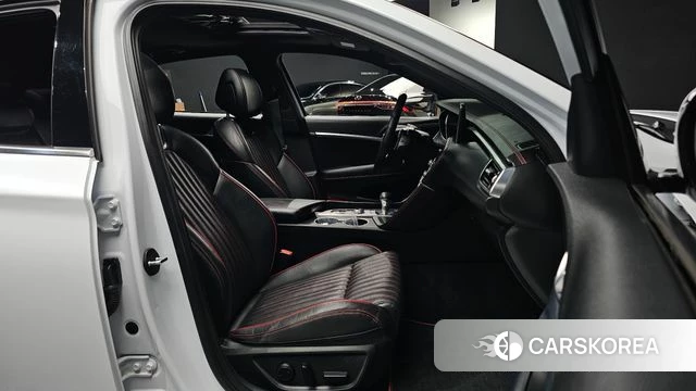 Genesis G70 2018 Белый из Кореи, фото 2