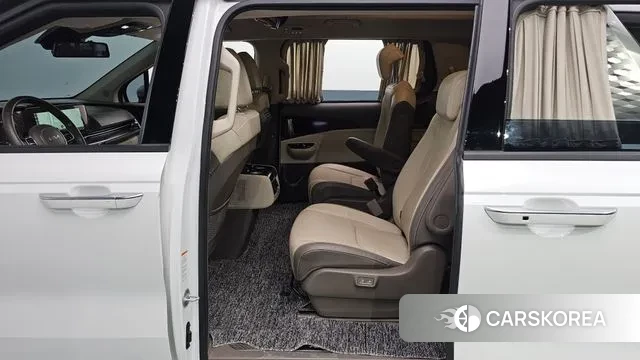 Kia Carnival 4th generation 2023 Белый из Кореи, фото 2