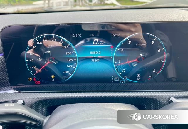 Mercedes-Benz Class A 2021 Белый из Китая, фото 2