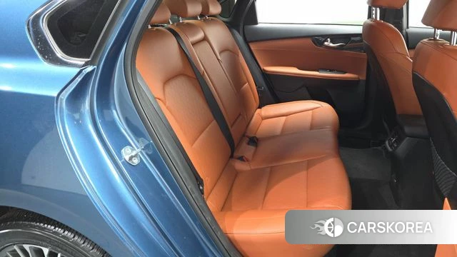 Kia The New K3 2nd generation 2022 Синий из Кореи, фото 2