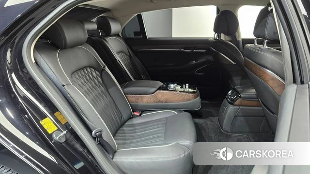 Genesis G90 2021 Черный из Кореи, фото 2