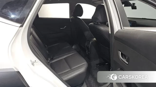 Hyundai Kona (SX2) 2023 Белый из Кореи, фото 2