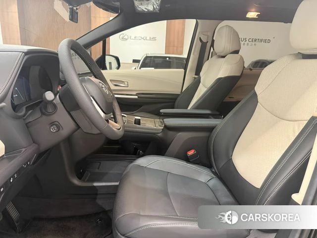 Toyota Sienna 4th Generation 2025 Черный из Кореи, фото 2