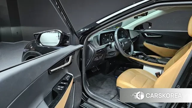 Kia EV6 2022 Черный из Кореи, фото 2