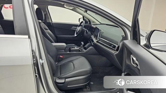 Kia Sportage 5th Generation 2024 Серебряный из Кореи, фото 2