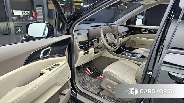 Kia The New Carnival 4th Generation 2024 Черный из Кореи, фото 2