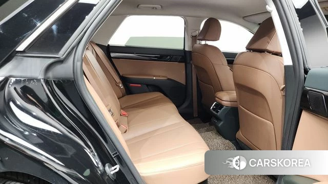 Hyundai Grandeur Hybrid (GN7) 2023 Черный из Кореи, фото 2