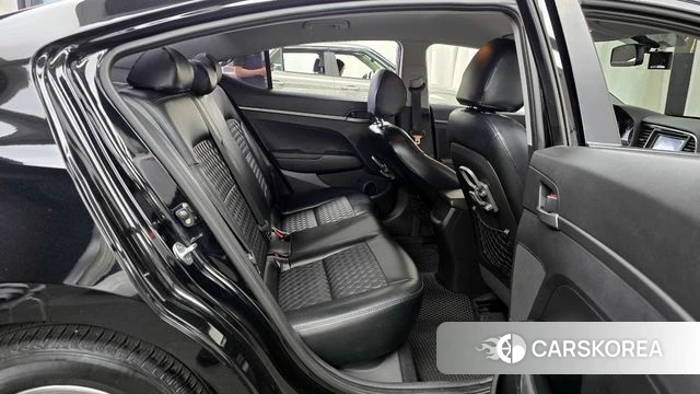 Hyundai Avante AD 2018 Черный из Кореи, фото 2