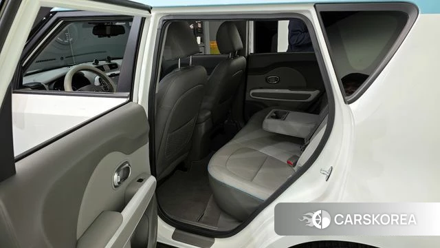 Kia Soul EV 2018 Белый из Кореи, фото 2