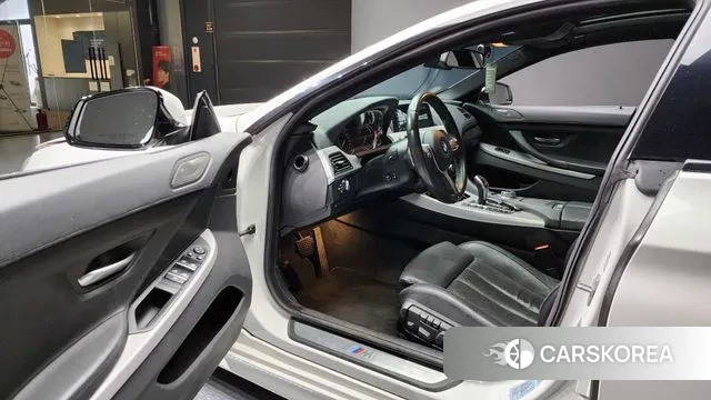 BMW 6 Series (F12) 2018 Белый из Кореи, фото 2