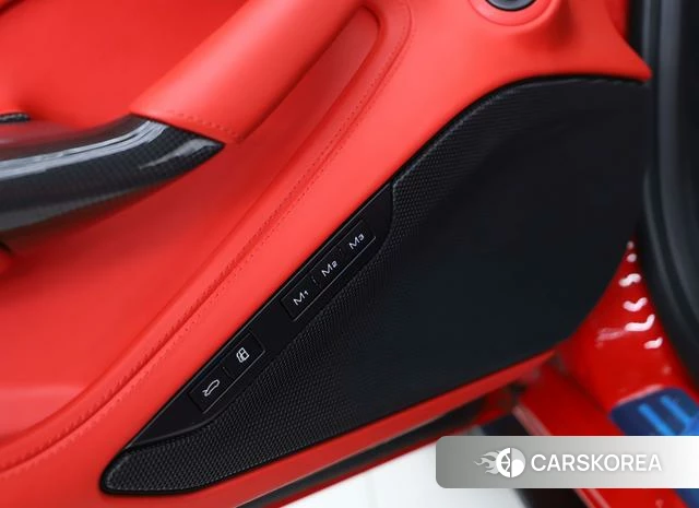 Ferrari F8 2023 Красный из Китая, фото 2